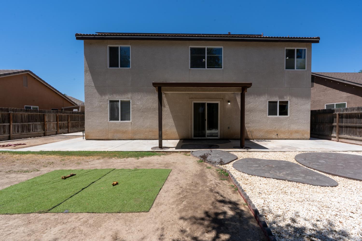 3292 N Wheeler Ave, Fresno, CA 93722