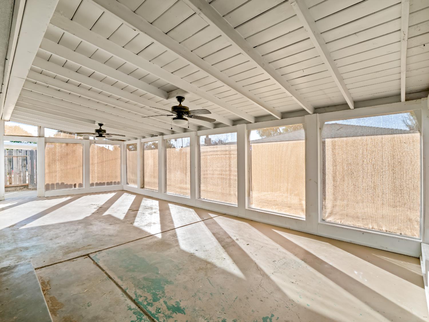 5687 E Ashlan, Clovis, CA 93727