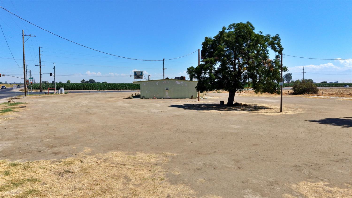 15331 Avenue 232, Tulare, CA 93274