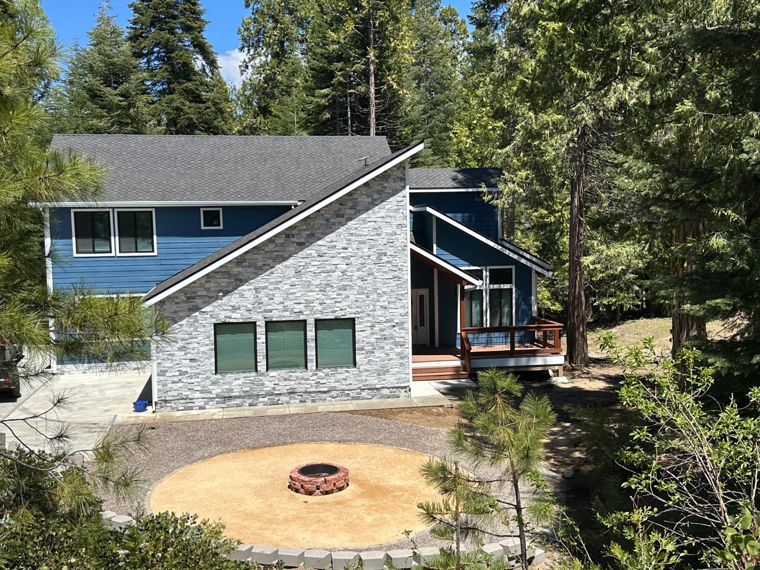 39839 Mountain Heather Ln, Shaver Lake, CA 93664