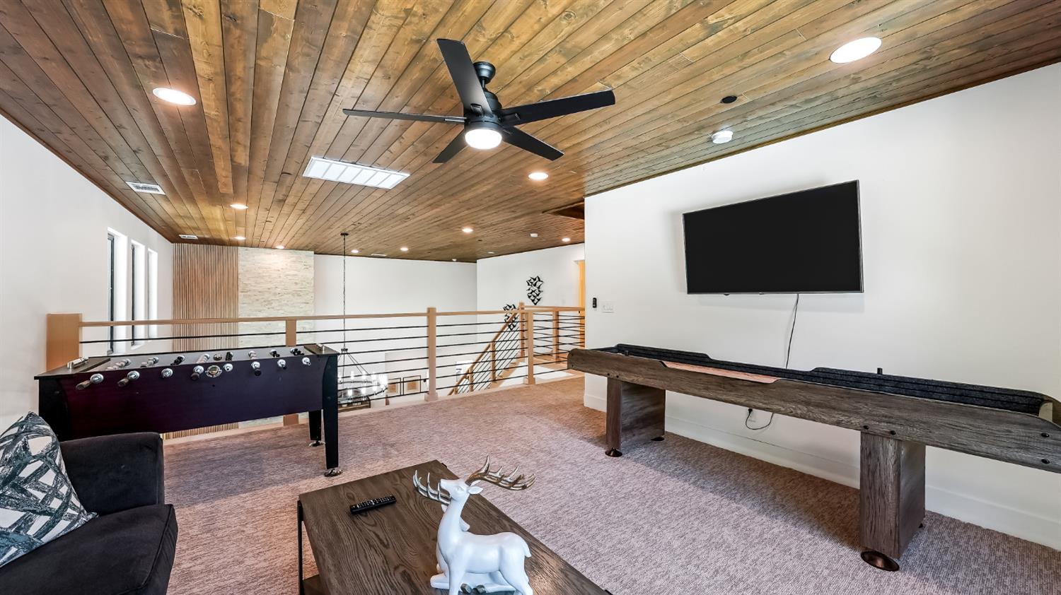 39839 Mountain Heather Ln, Shaver Lake, CA 93664