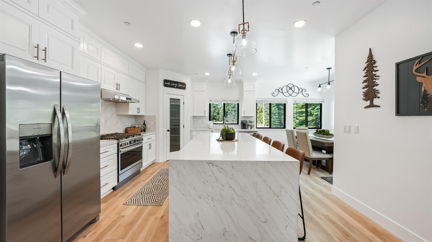39839 Mountain Heather Ln, Shaver Lake, CA 93664