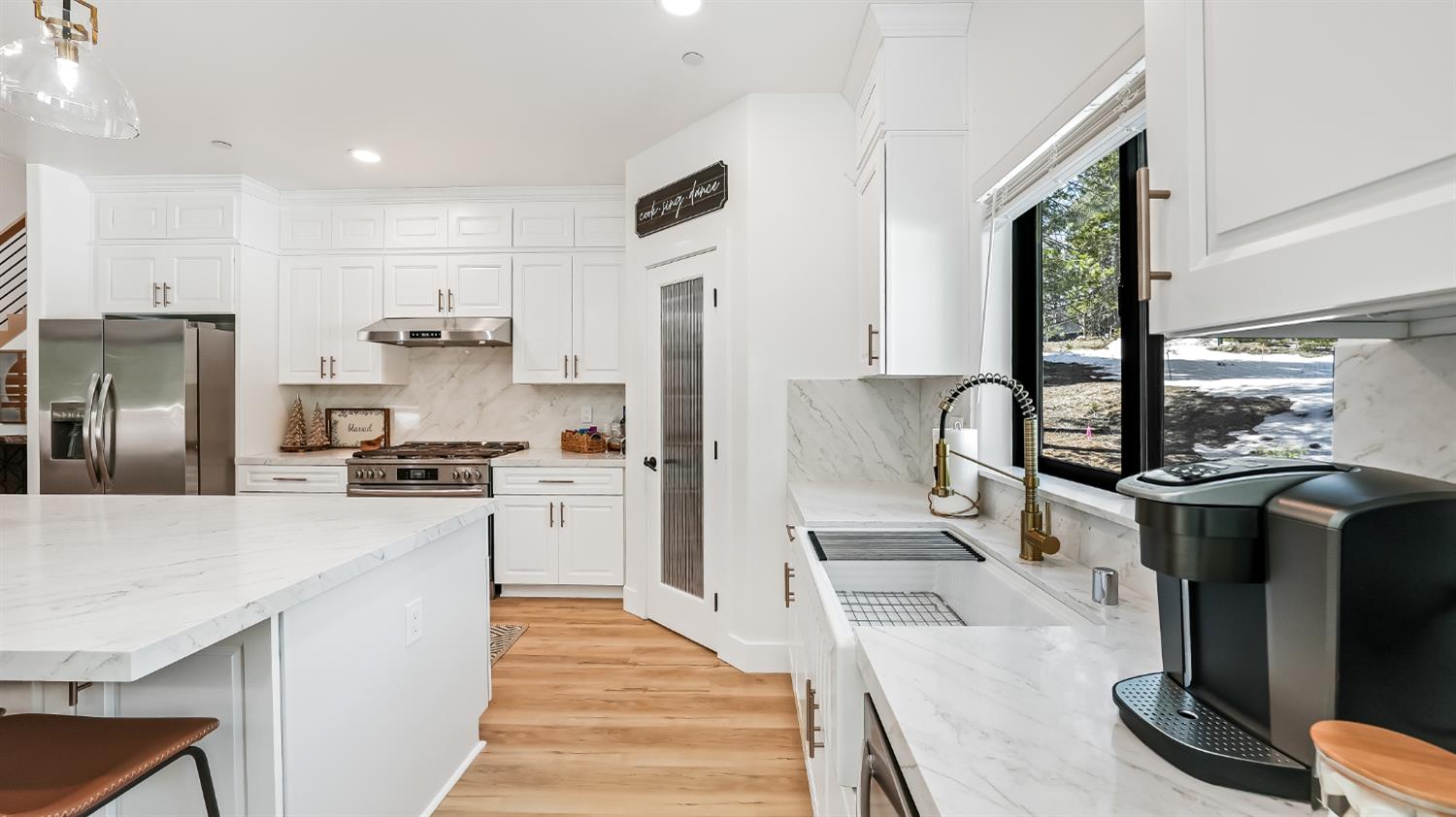 39839 Mountain Heather Ln, Shaver Lake, CA 93664