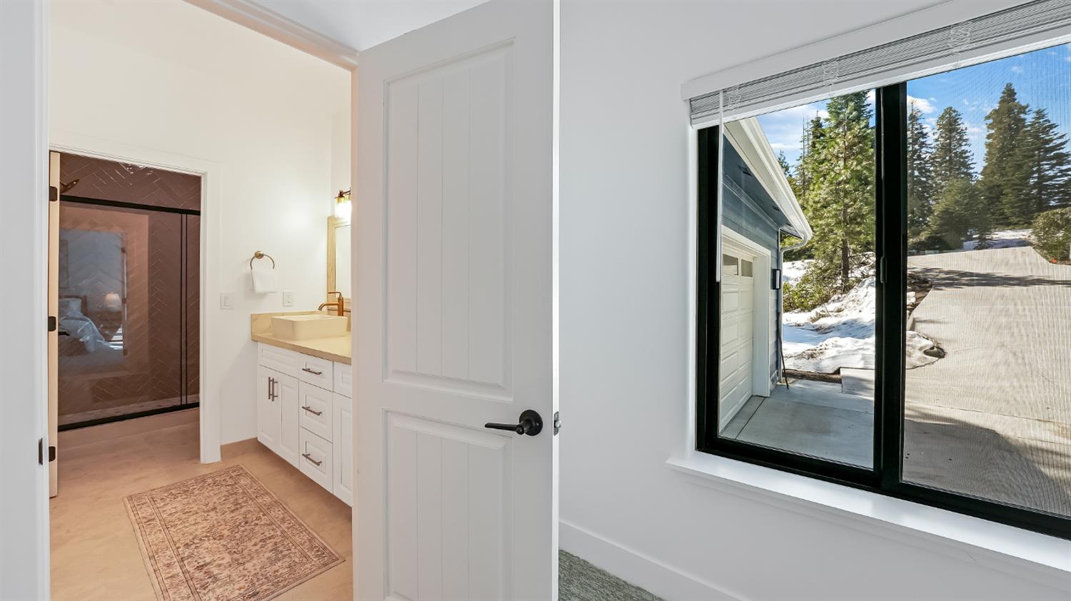 39839 Mountain Heather Ln, Shaver Lake, CA 93664