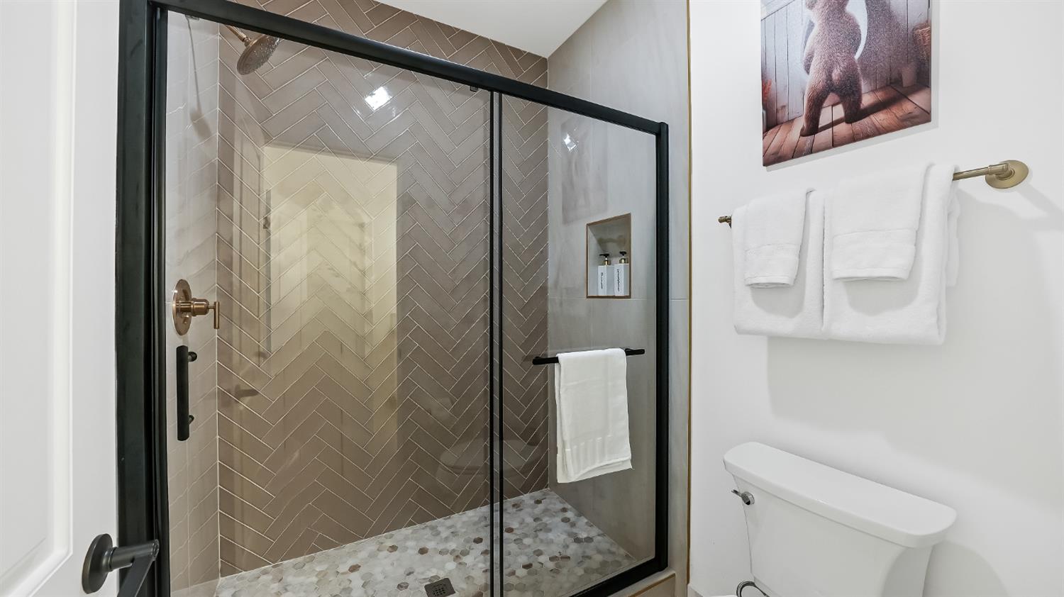 39839 Mountain Heather Ln, Shaver Lake, CA 93664
