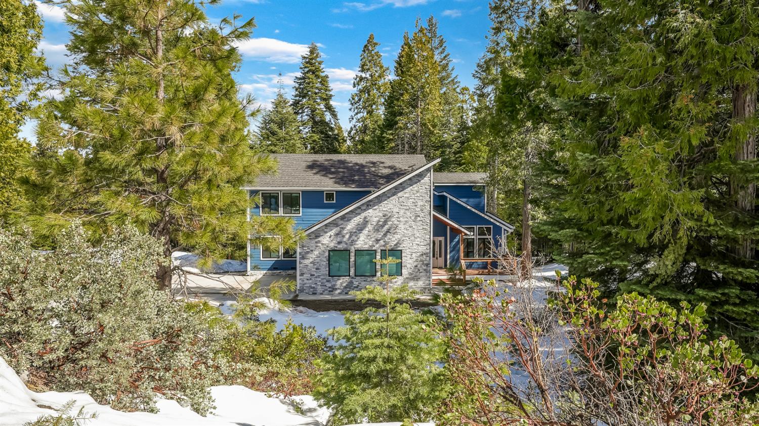 39839 Mountain Heather Ln, Shaver Lake, CA 93664