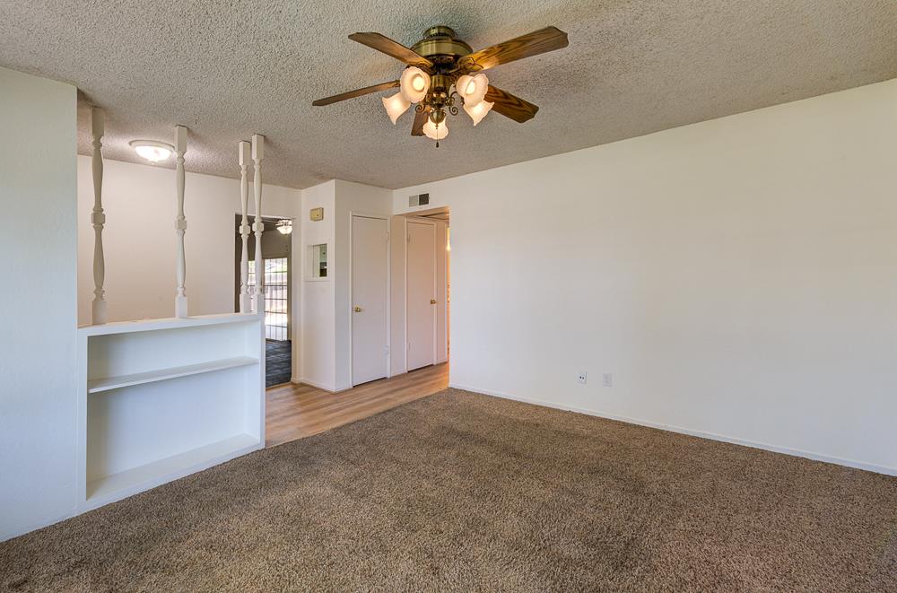 1645 Renn Ave, Clovis, CA 93611
