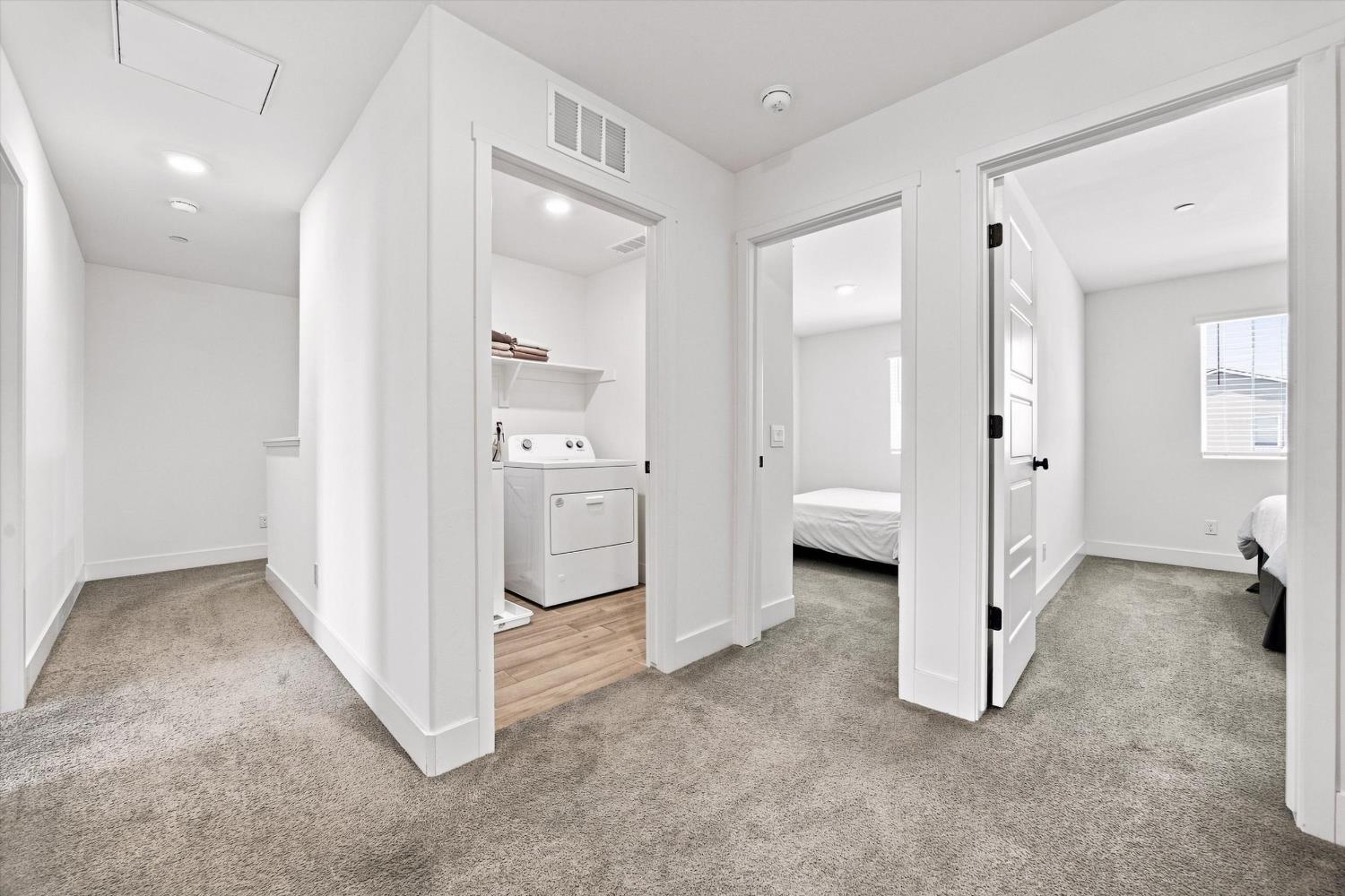 6604 Voyageurs Dr, Bakersfield, CA 93311