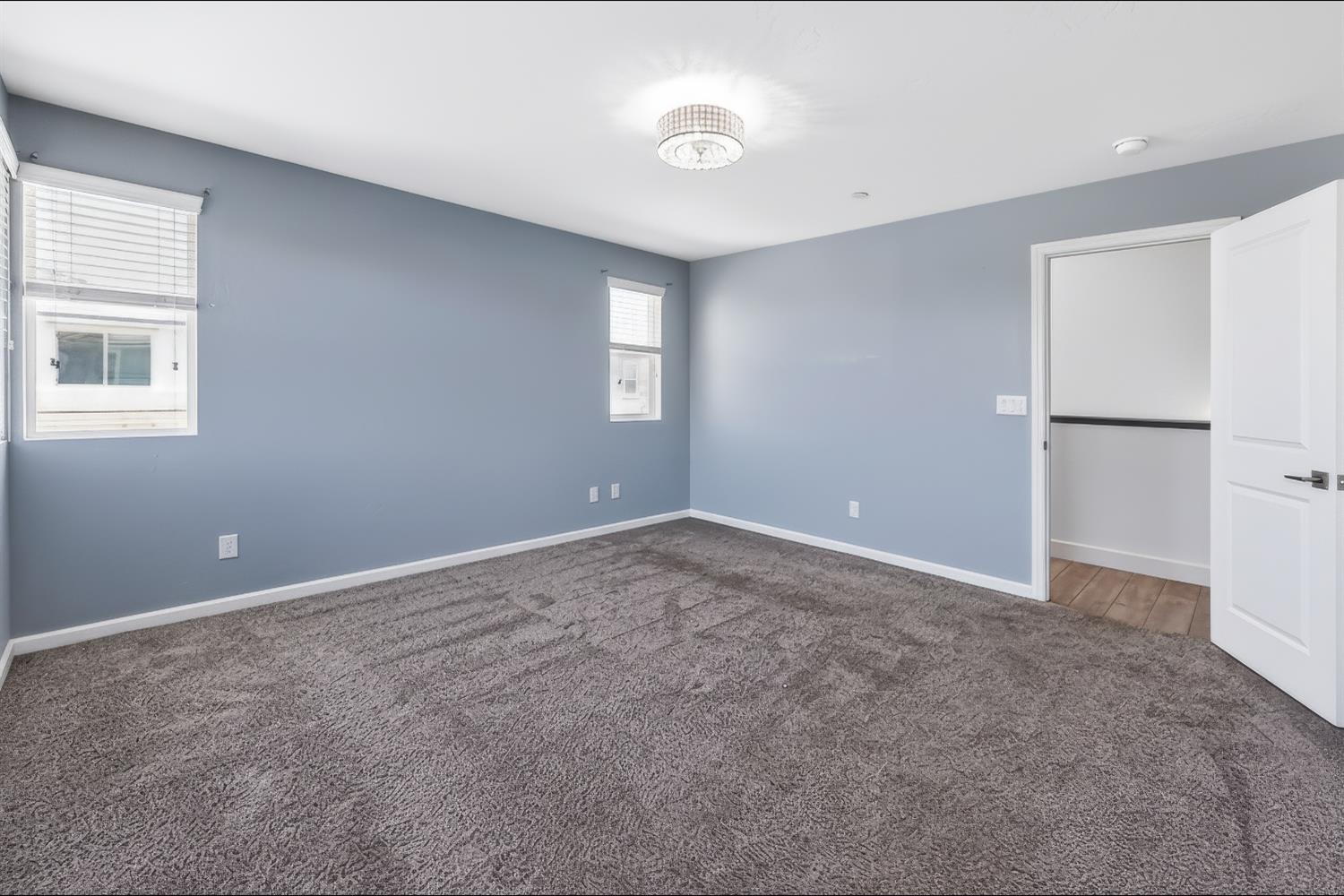 2557 Commonwood Ln, Clovis, CA 93619