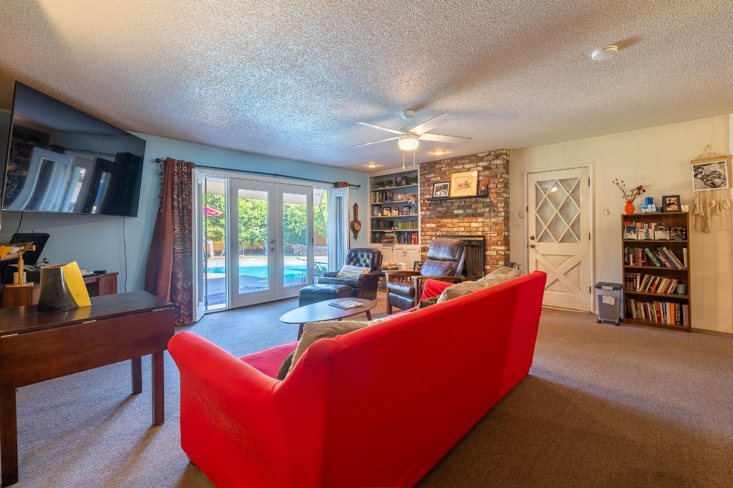 5511 N Colonial, Fresno, CA 93704