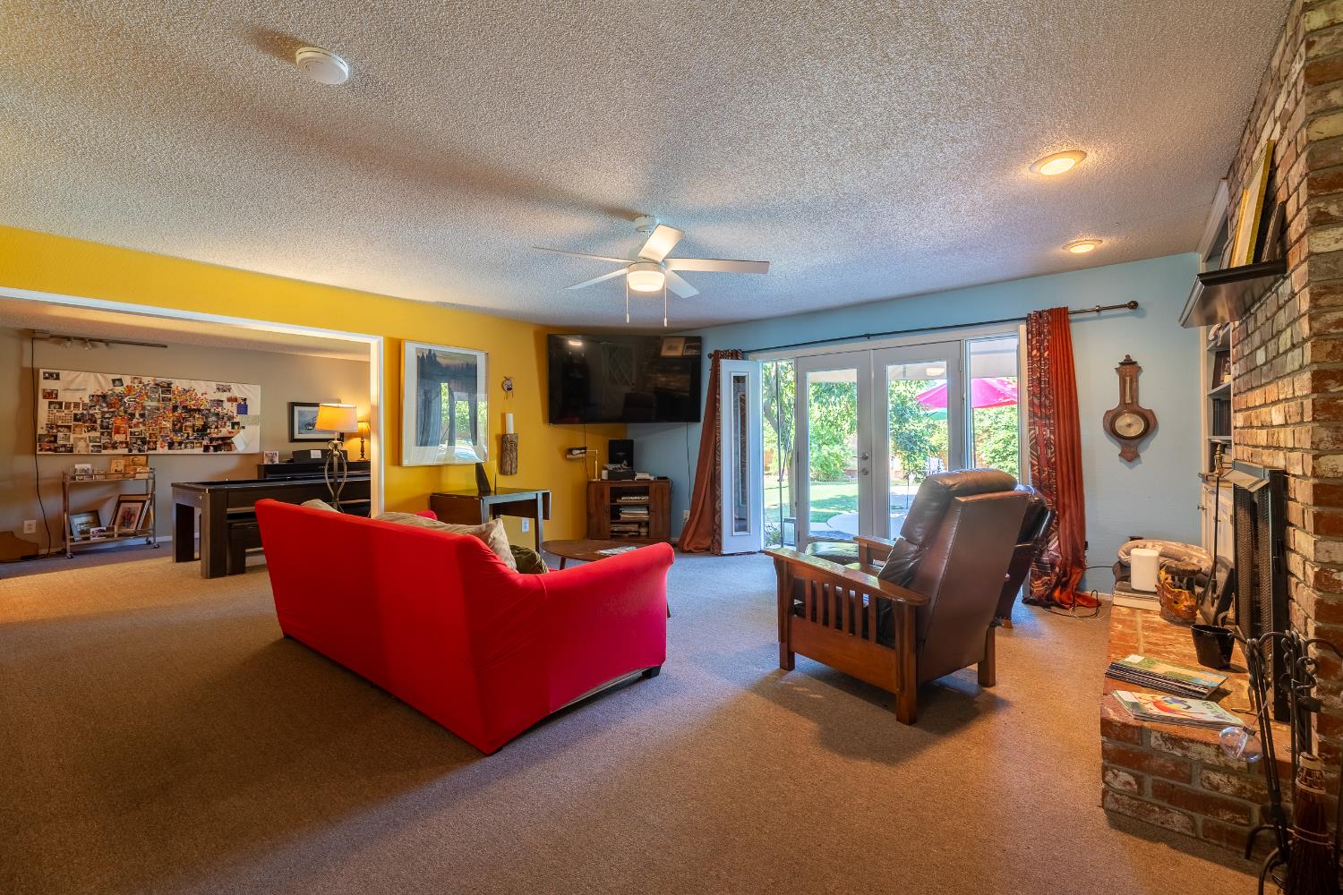5511 N Colonial, Fresno, CA 93704