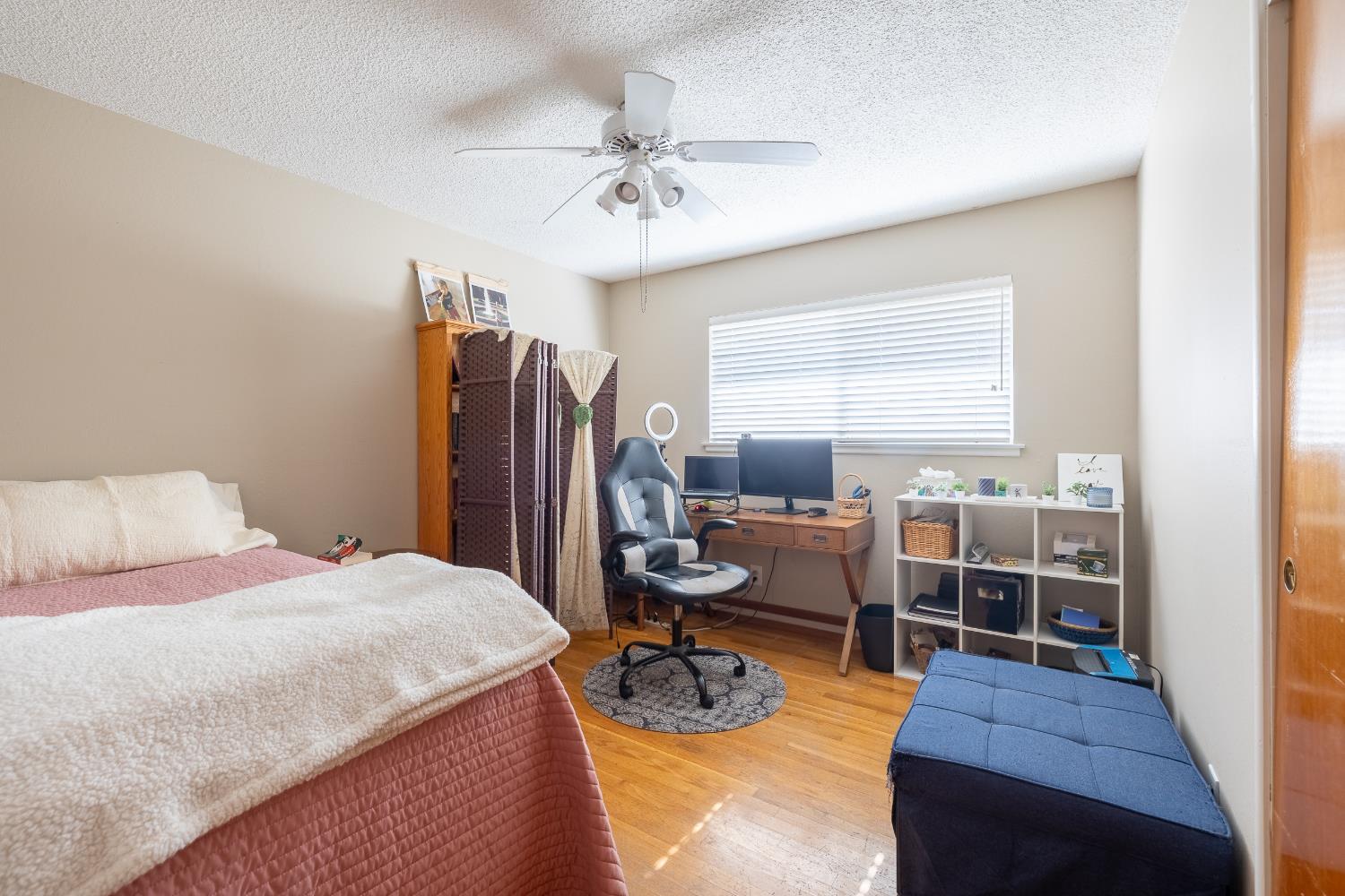 5511 N Colonial, Fresno, CA 93704