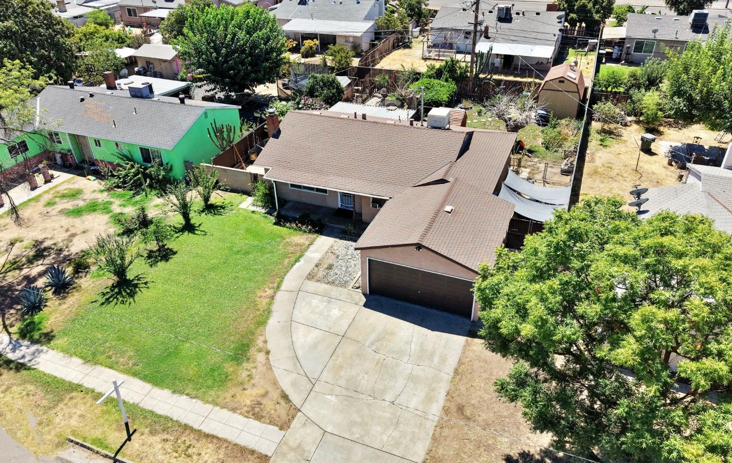 5064 E Hammond Ave, Fresno, CA 93727