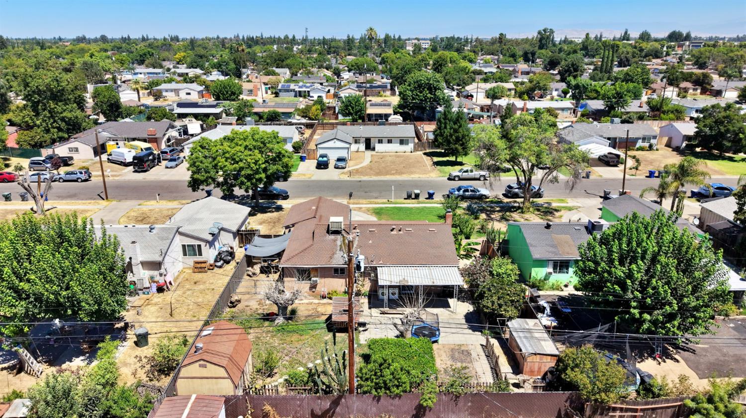 5064 E Hammond Ave, Fresno, CA 93727