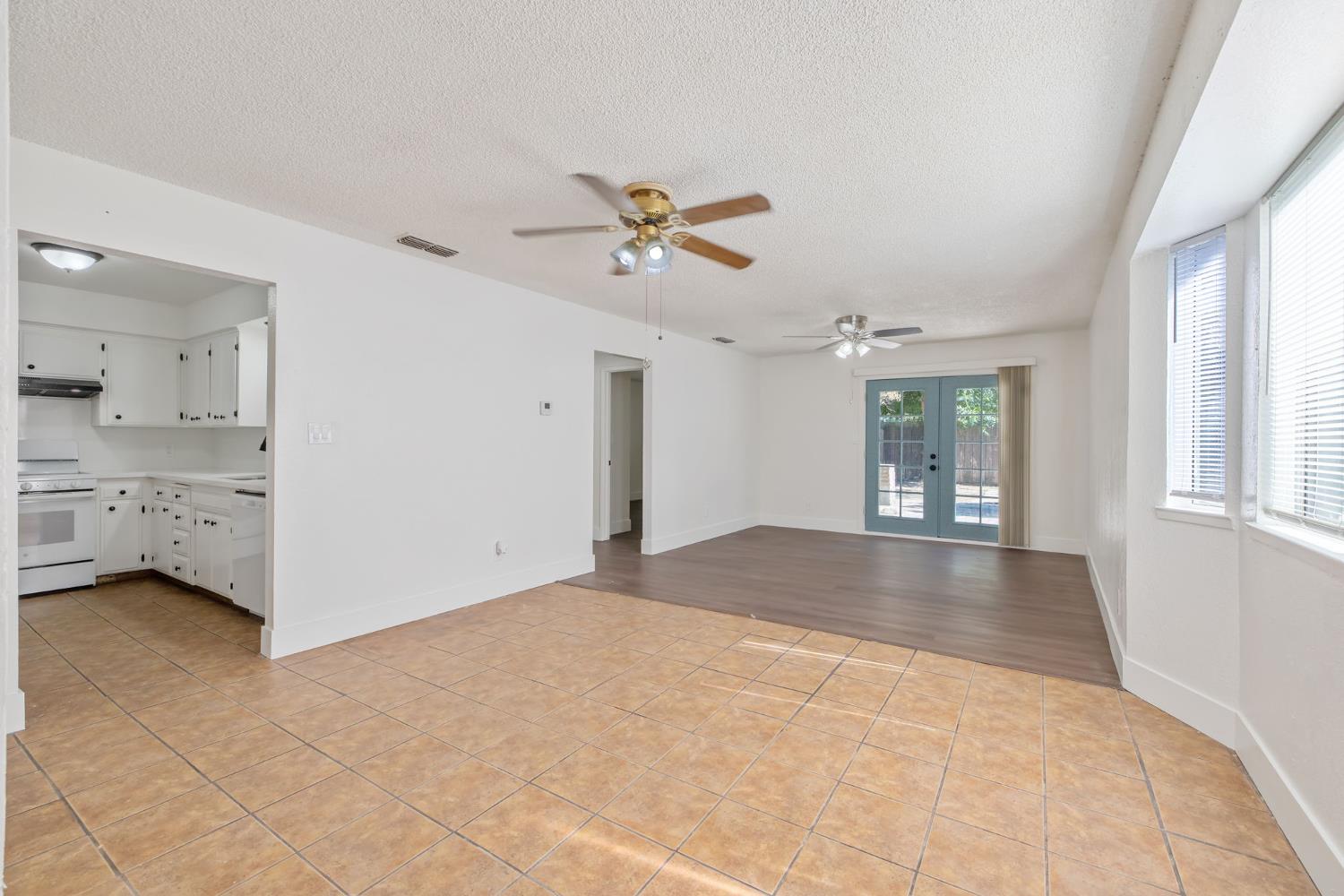 5451 W Santa Ana Ave, Fresno, CA 93722