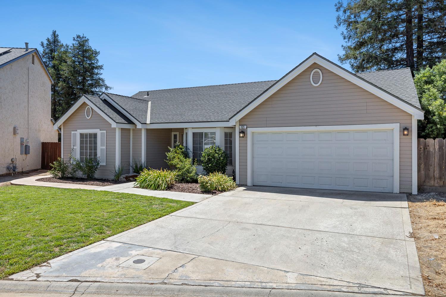 8735 N Cedar Ave #121, Fresno, CA 93720