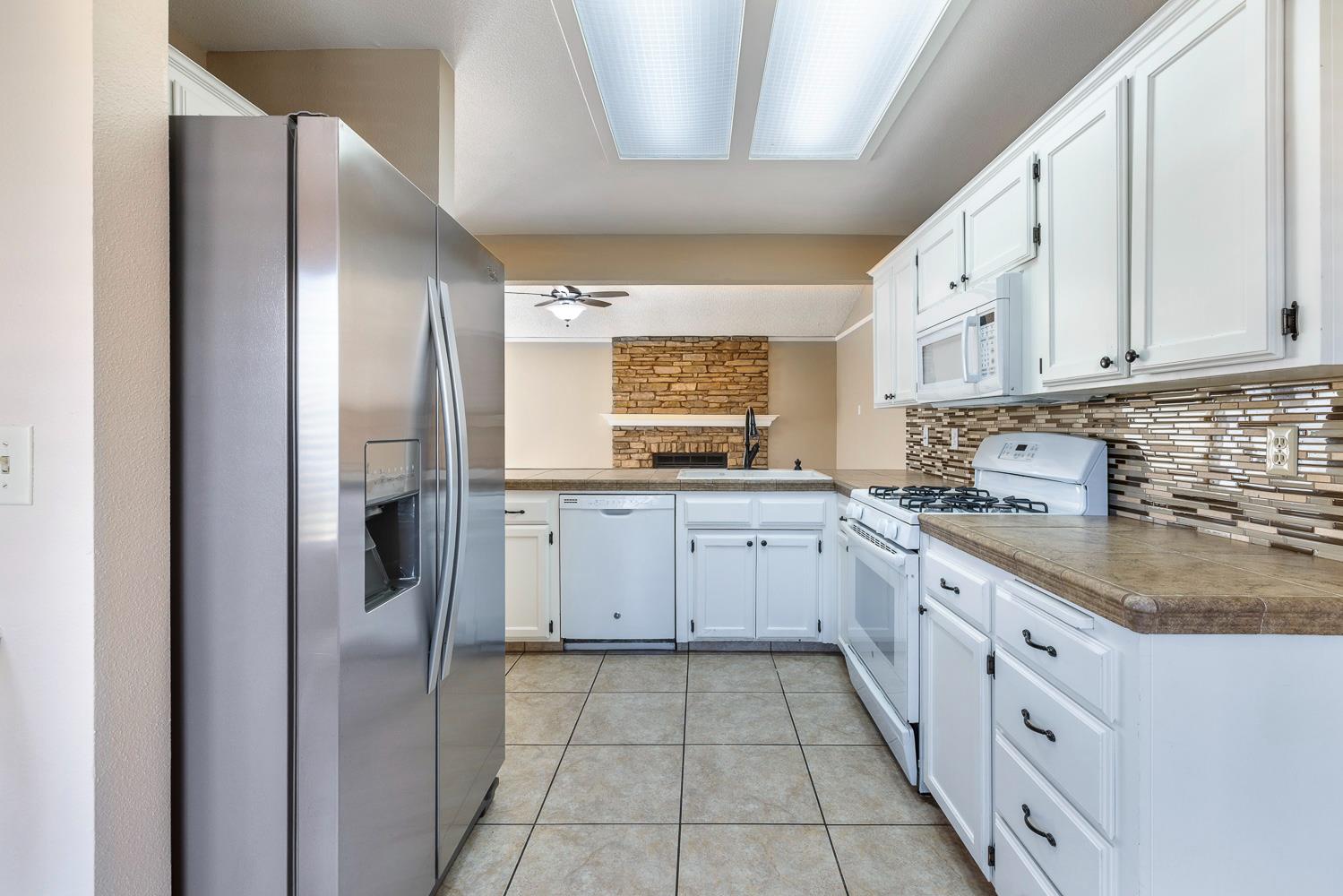 8735 N Cedar Ave #121, Fresno, CA 93720