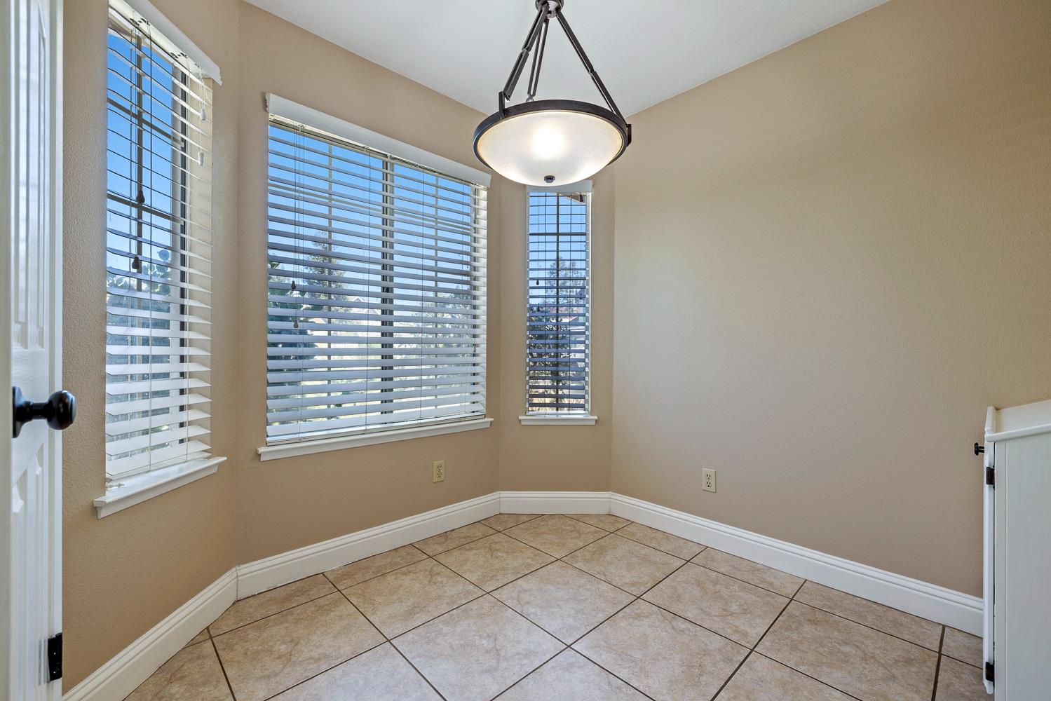 8735 N Cedar Ave #121, Fresno, CA 93720