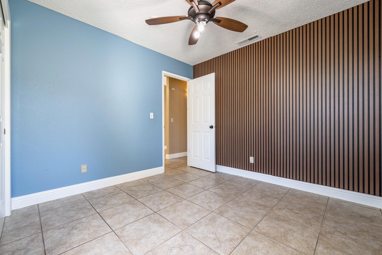 8735 N Cedar Ave #121, Fresno, CA 93720