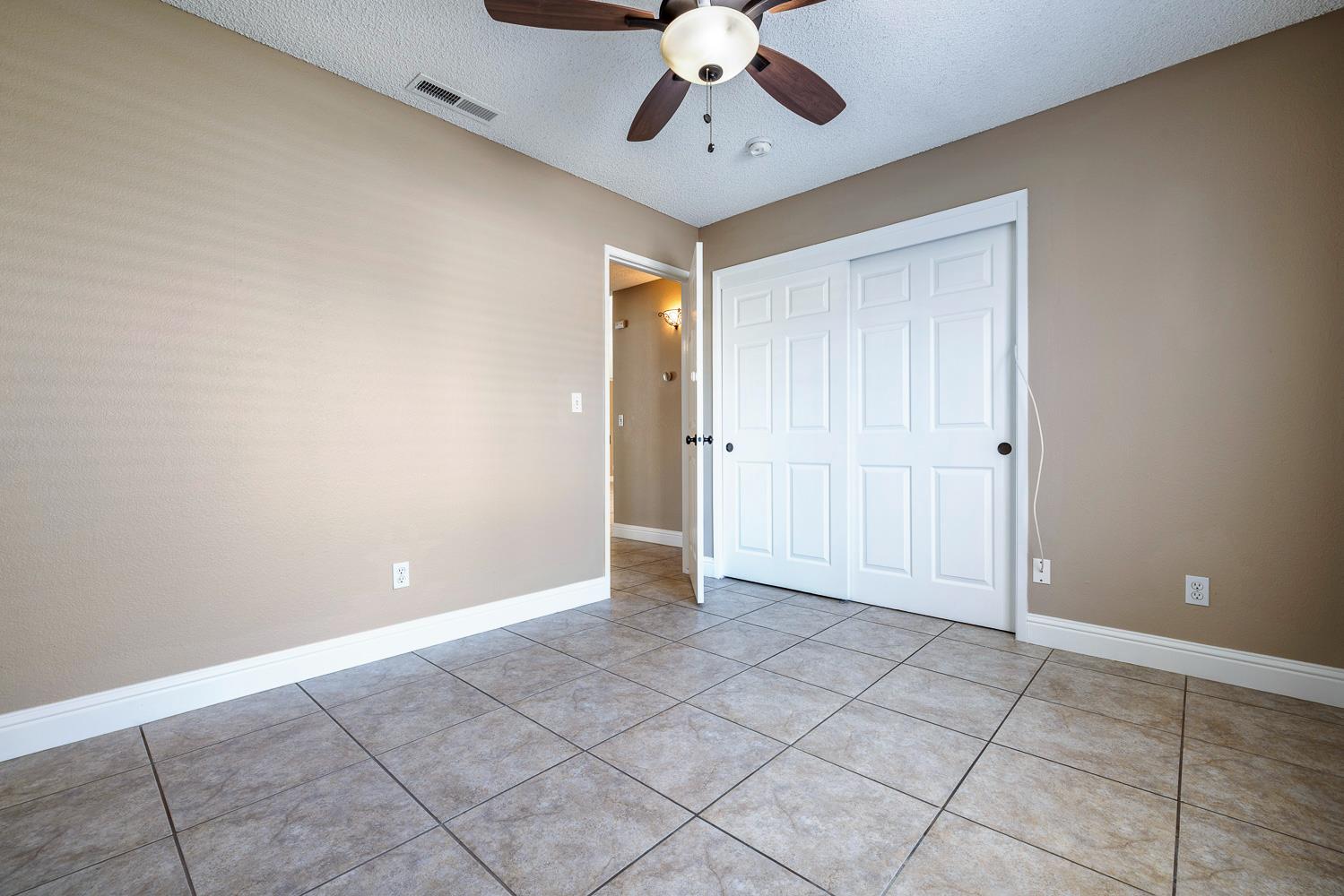 8735 N Cedar Ave #121, Fresno, CA 93720