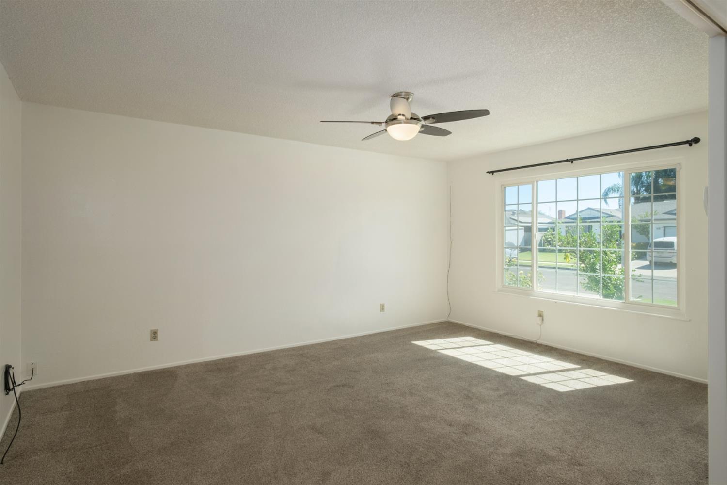 4109 N Ricewood Ave, Fresno, CA 93705
