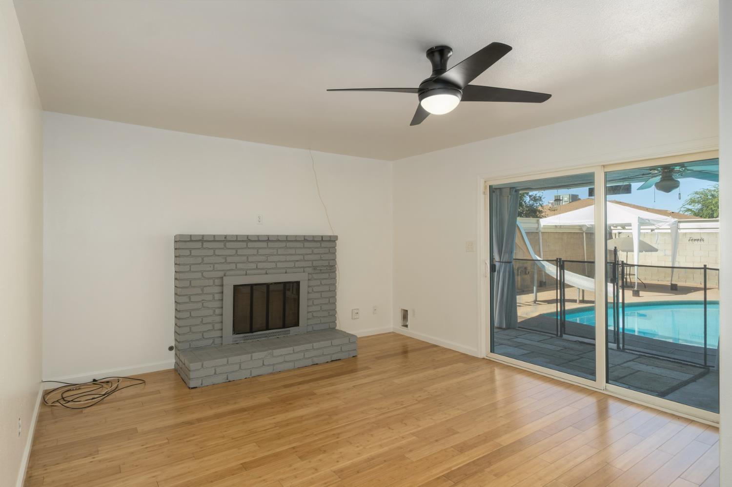 4109 N Ricewood Ave, Fresno, CA 93705