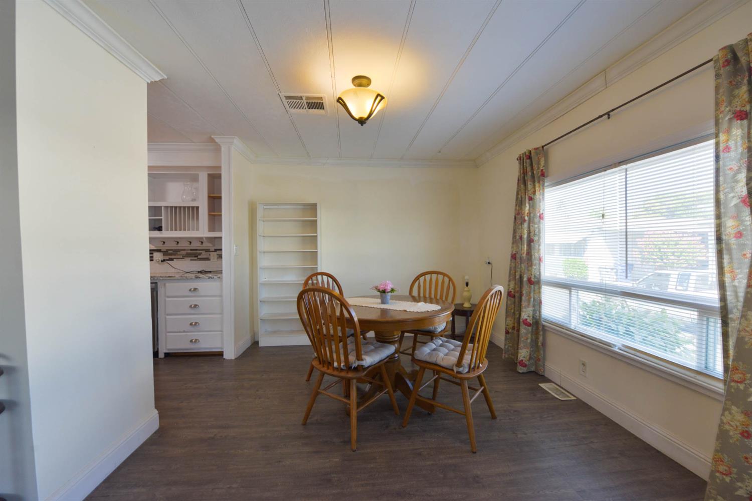 2706 W Ashlan Ave #125, Fresno, CA 93705