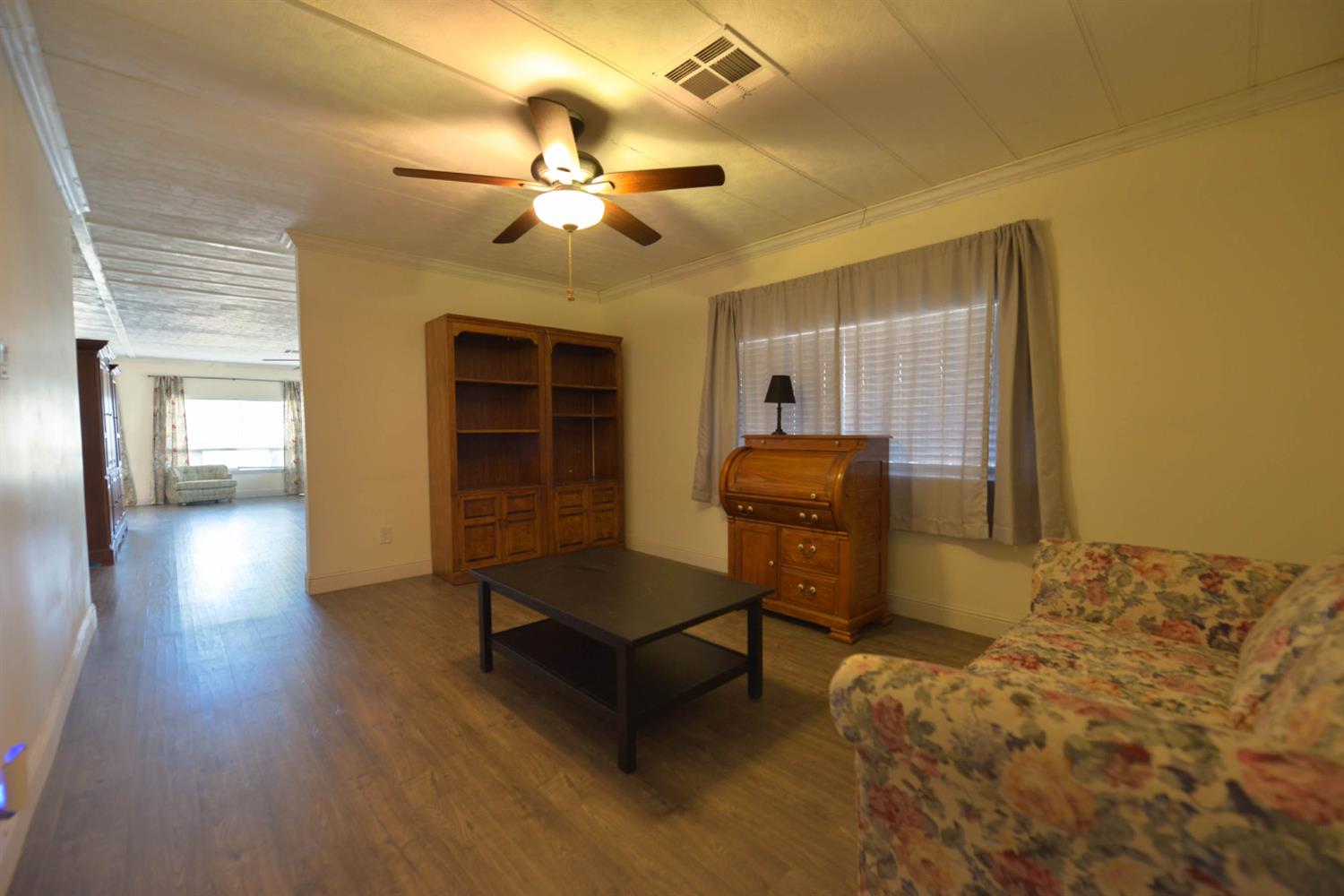 2706 W Ashlan Ave #125, Fresno, CA 93705