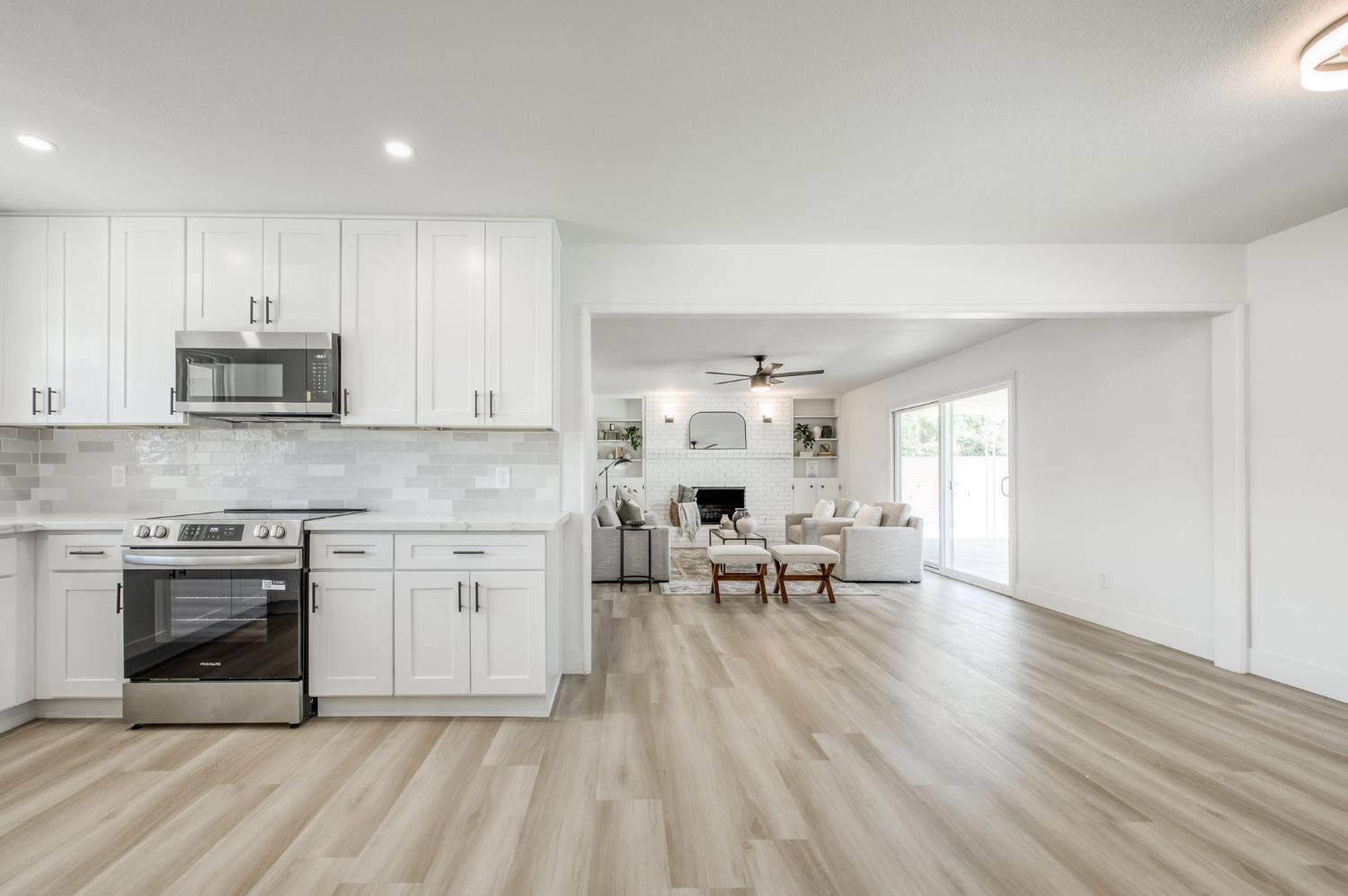 881 E Alluvial, Fresno, CA 93720