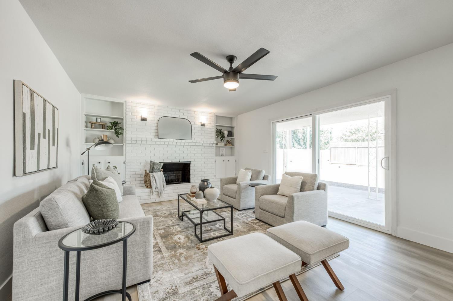 881 E Alluvial, Fresno, CA 93720