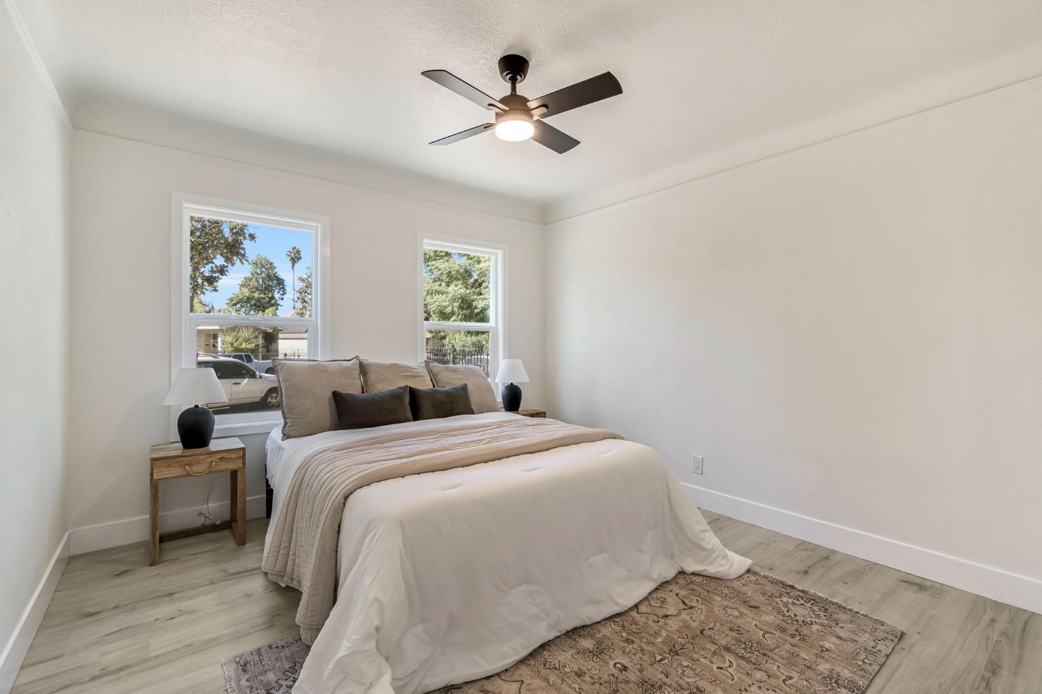 4245 E Ball Ave, Fresno, CA 93702