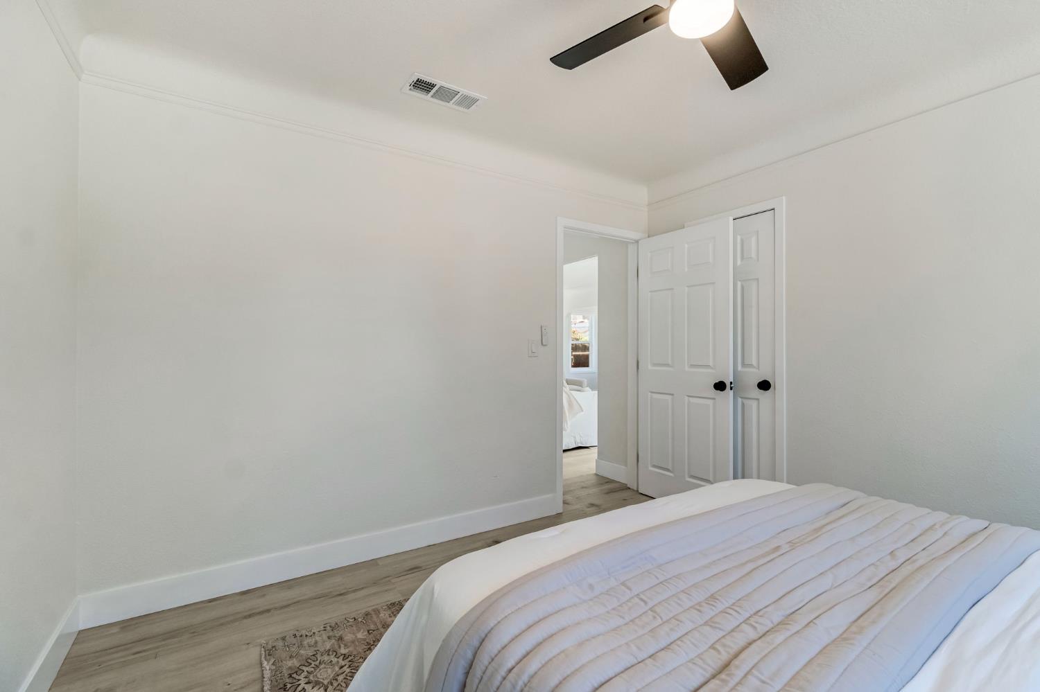 4245 E Ball Ave, Fresno, CA 93702