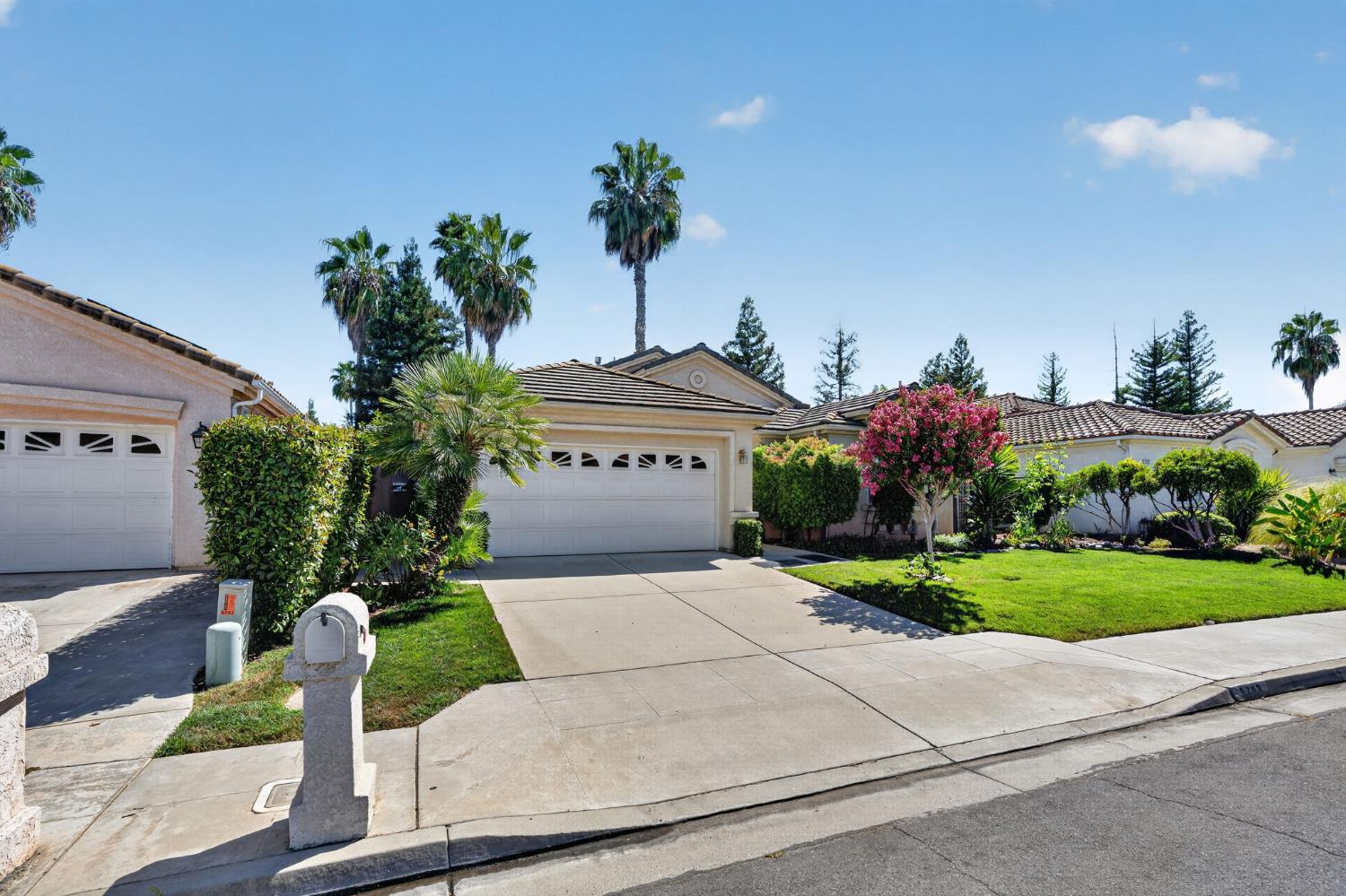 5783 W Decatur Ave, Fresno, CA 93722