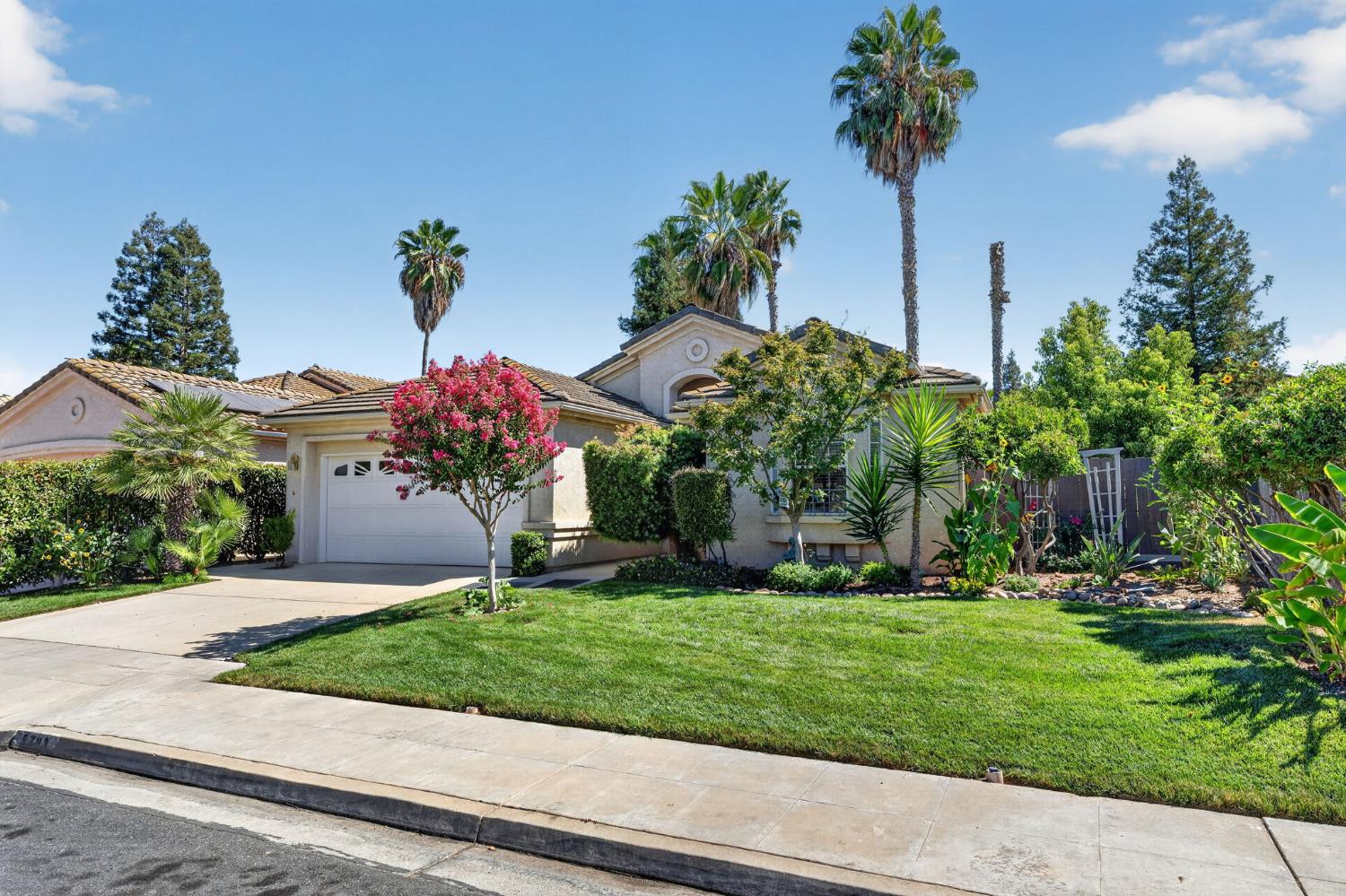 5783 W Decatur Ave, Fresno, CA 93722