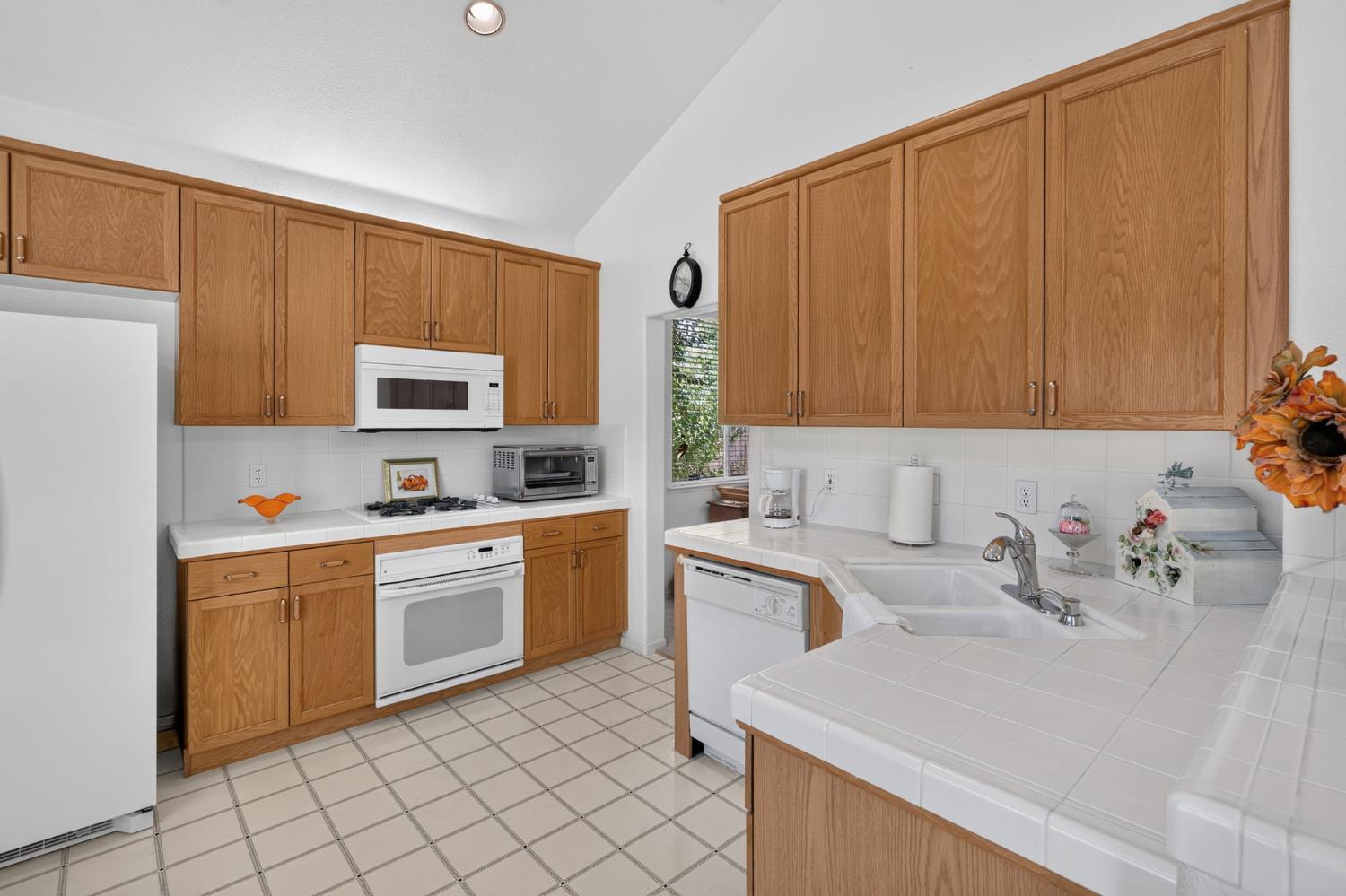 5783 W Decatur Ave, Fresno, CA 93722