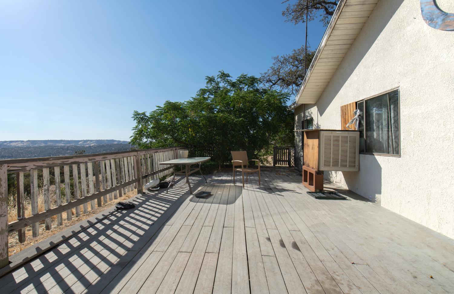 29797 Morgan Canyon Rd, Prather, CA 93651