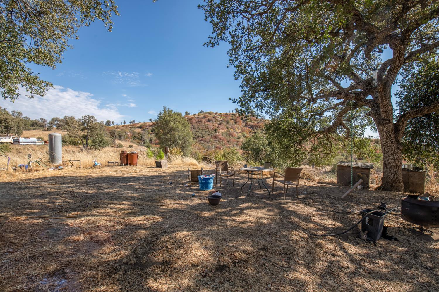 29797 Morgan Canyon Rd, Prather, CA 93651