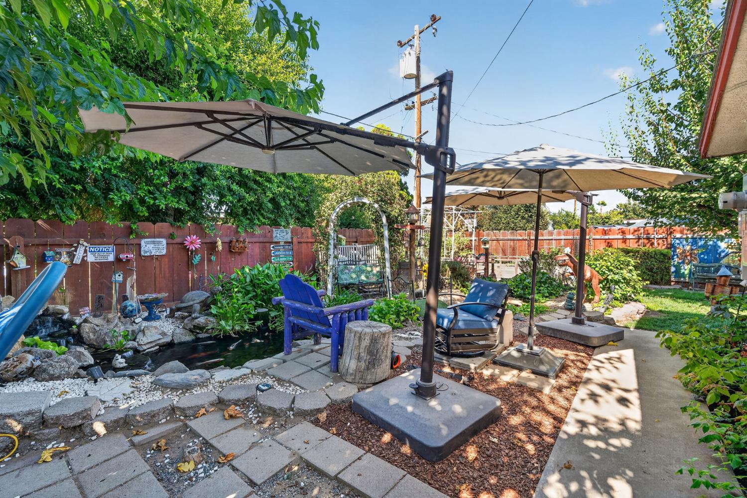 4553 E Redlands Ave, Fresno, CA 93726