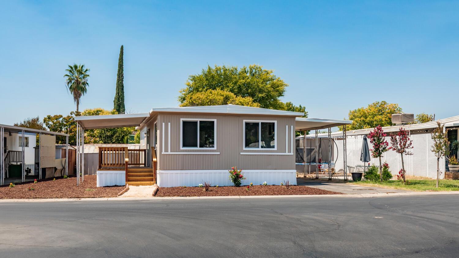 336 E Alluvial #142, Fresno, CA 93720