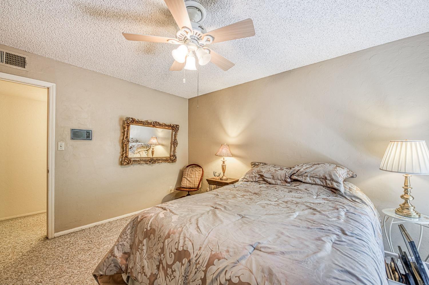 2677 W Wrenwood Ave, Fresno, CA 93711