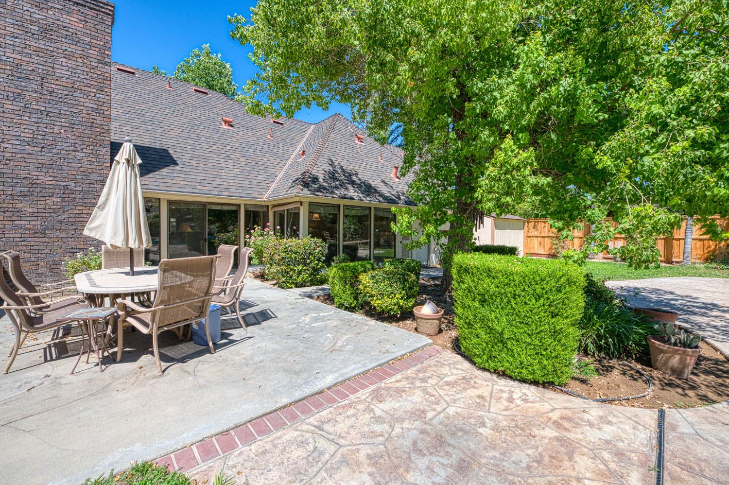 2677 W Wrenwood Ave, Fresno, CA 93711