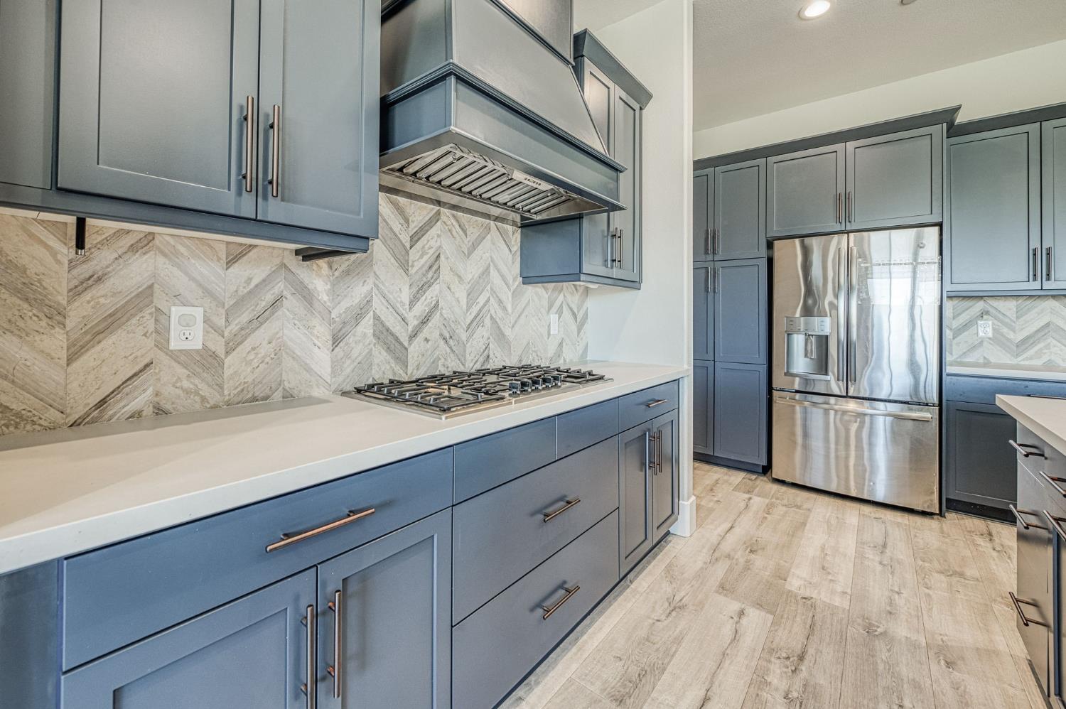 4721 Overstone Ave, Madera, CA 93636