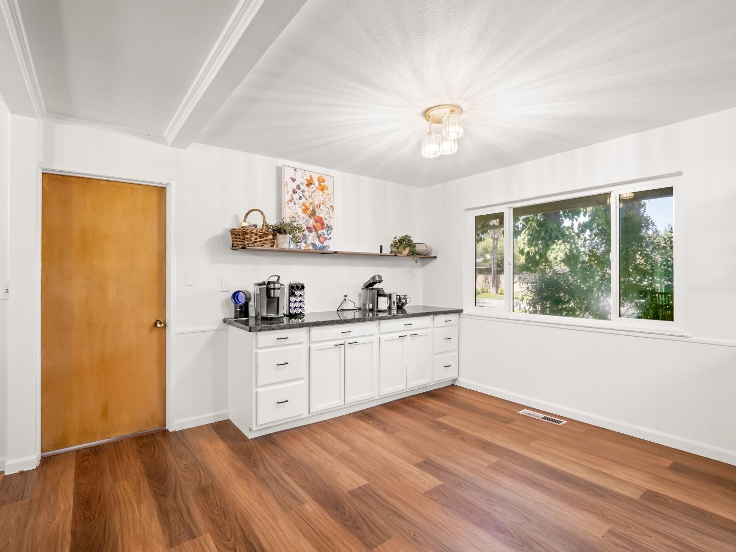 1486 W Roberts Ave, Fresno, CA 93711
