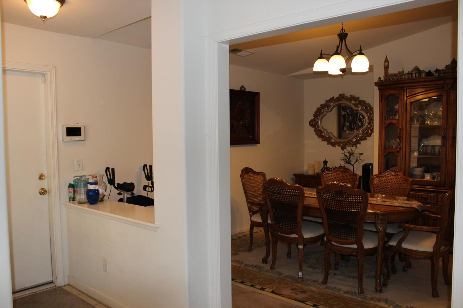 229 Lake St, Kingsburg, CA 93631