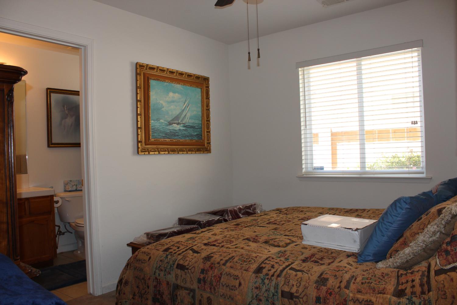 229 Lake St, Kingsburg, CA 93631