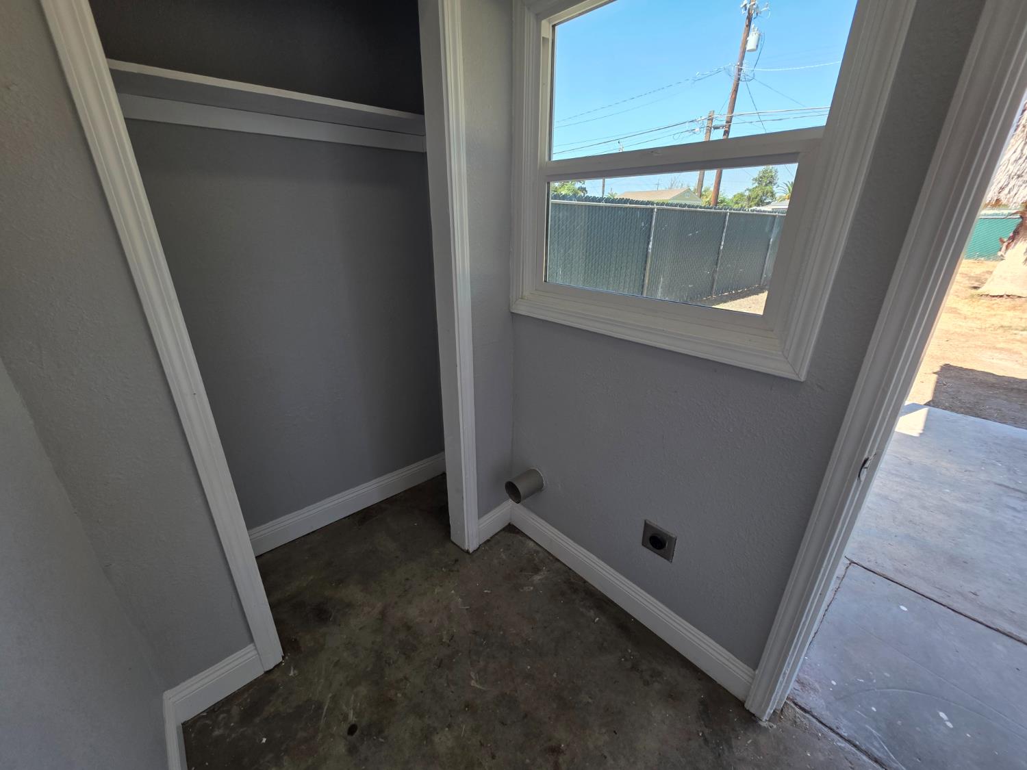 2568 S Lotus Ave, Fresno, CA 93706
