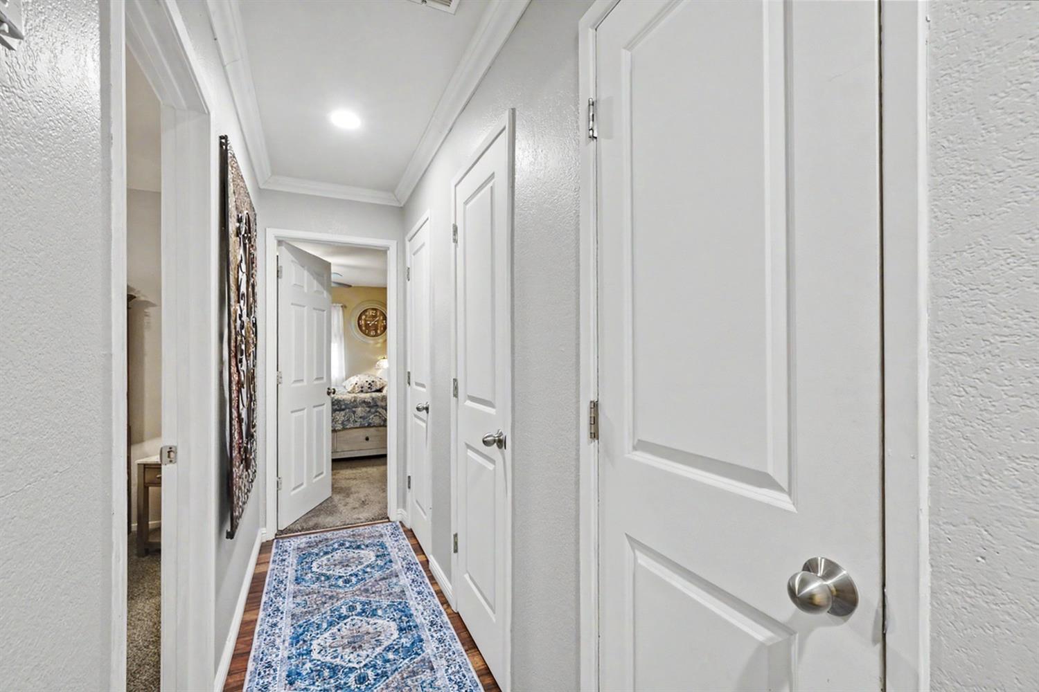 1431 Souza St, Orange Cove, CA 93646