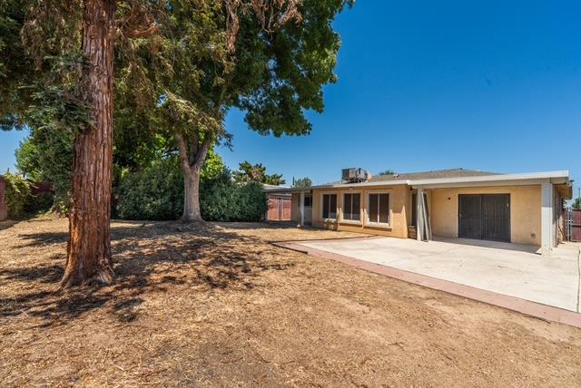 2501 W Indianapolis Ave, Fresno, CA 93705