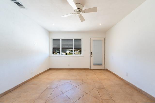 2501 W Indianapolis Ave, Fresno, CA 93705