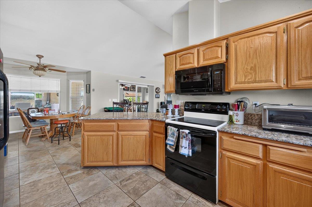 36692 Blanca Ave, Madera, CA 93636